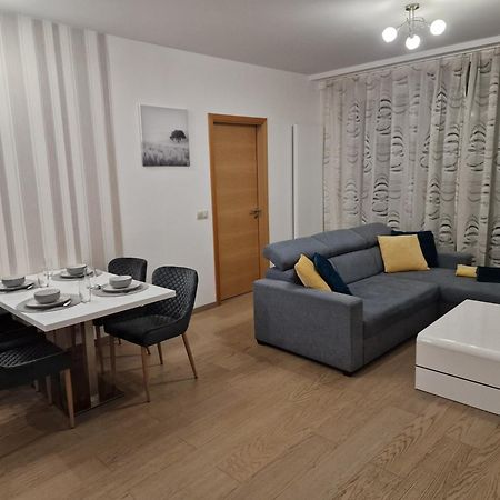 Stylish Panorama City Family Suite Bratislava Dış mekan fotoğraf
